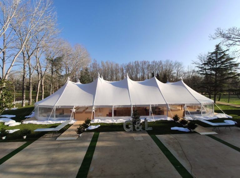 Carpas Barcelona Veleo Omega Niza Emporda Boda 1024x759 1 768x569